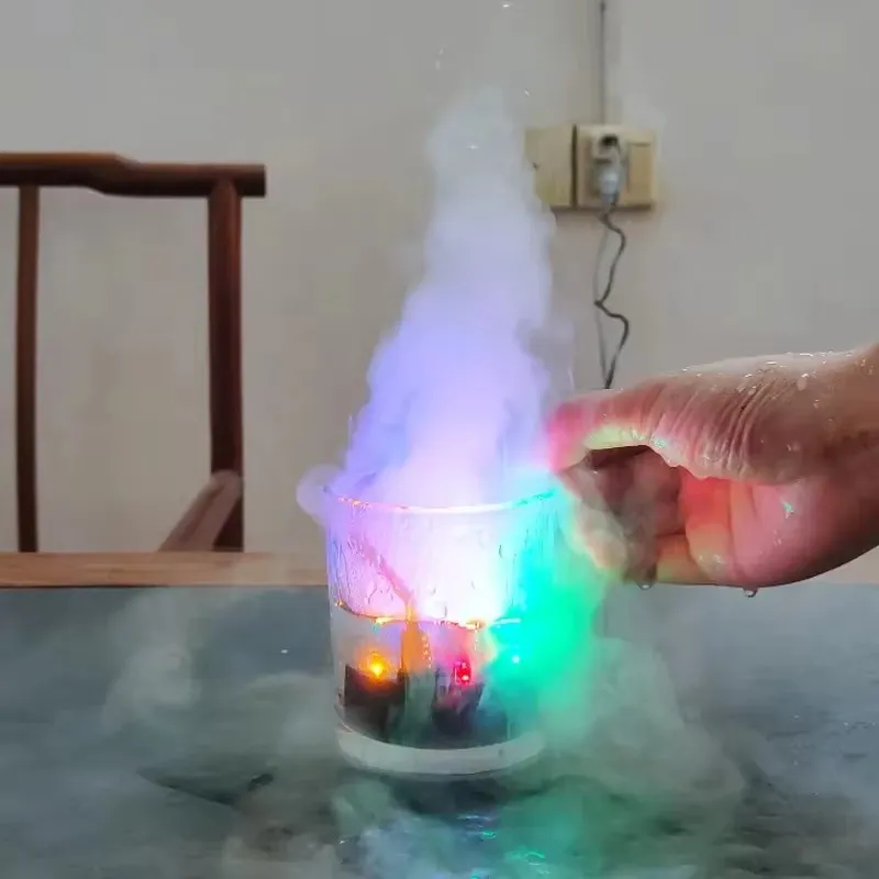 Nebulizador Ultrasónico de Agua 5V USB con Luces LED RGB Negro - Imagen 3
